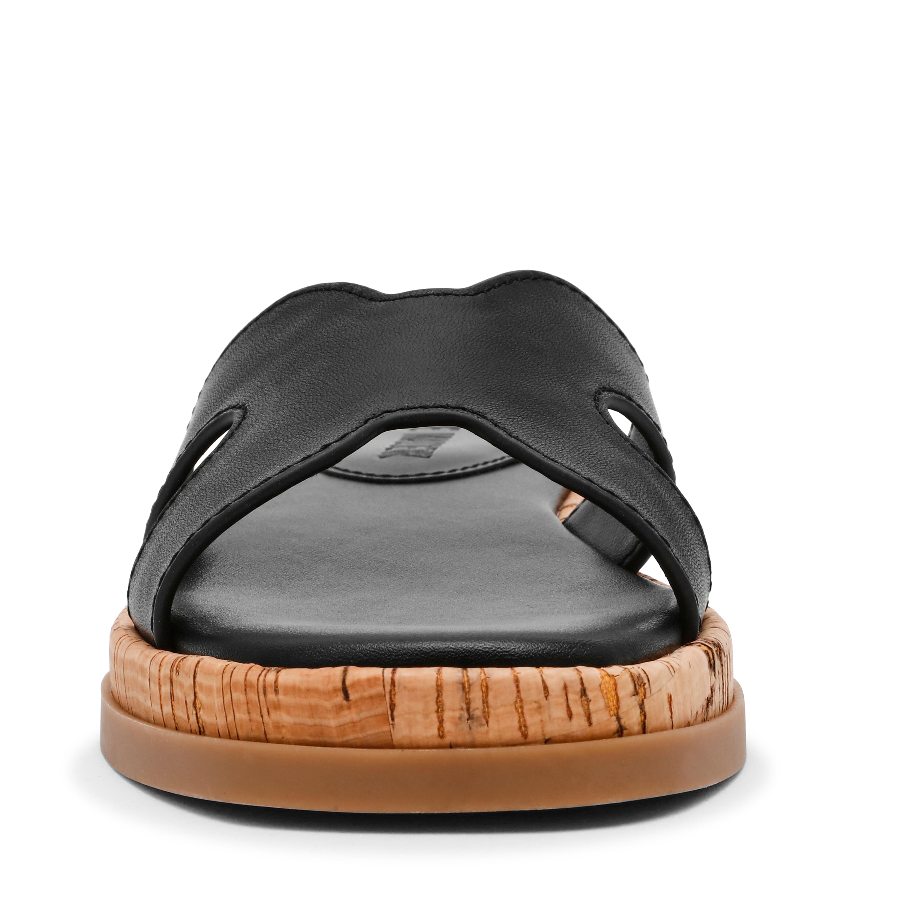 BENCHMARK NEGRO - view 4