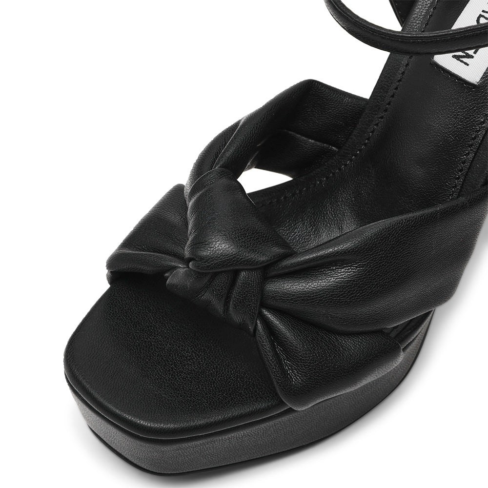 LEVONA NEGRO